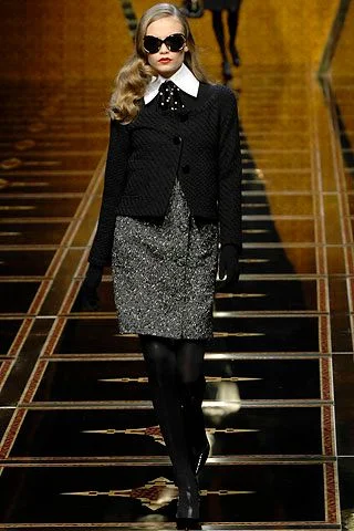 Look 15